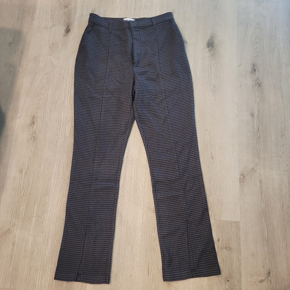 Abercrombie & Fitch Houndstooth Split-Hem Skinny Ultra High Rise Pants - Picture 3 of 7